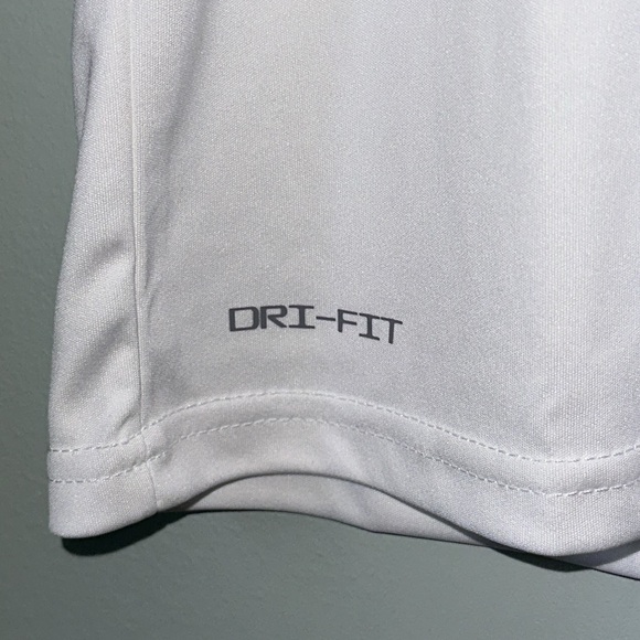 NIKE Men’s Dri-Fit UPF 40+ Hydroguard Swim Shirt White Medium - Picture 5 of 9
